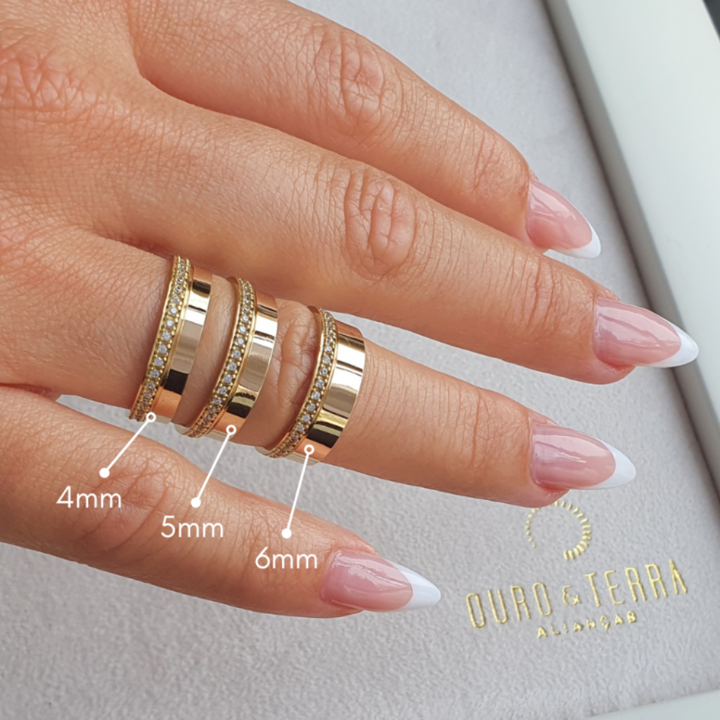 Escolhendo a largura perfeita para suas alianças de casamento